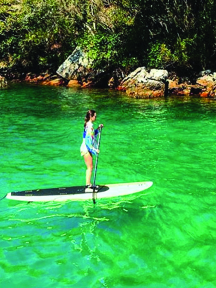 Juliana Paiva conta como mant&eacute;m a vida mais equilibrada e divertida