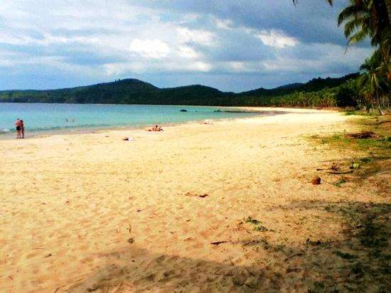 Reprodução/ tripadvisor As praias mais bonitas do mundo que você precisa conhecer – e treinar nelas!