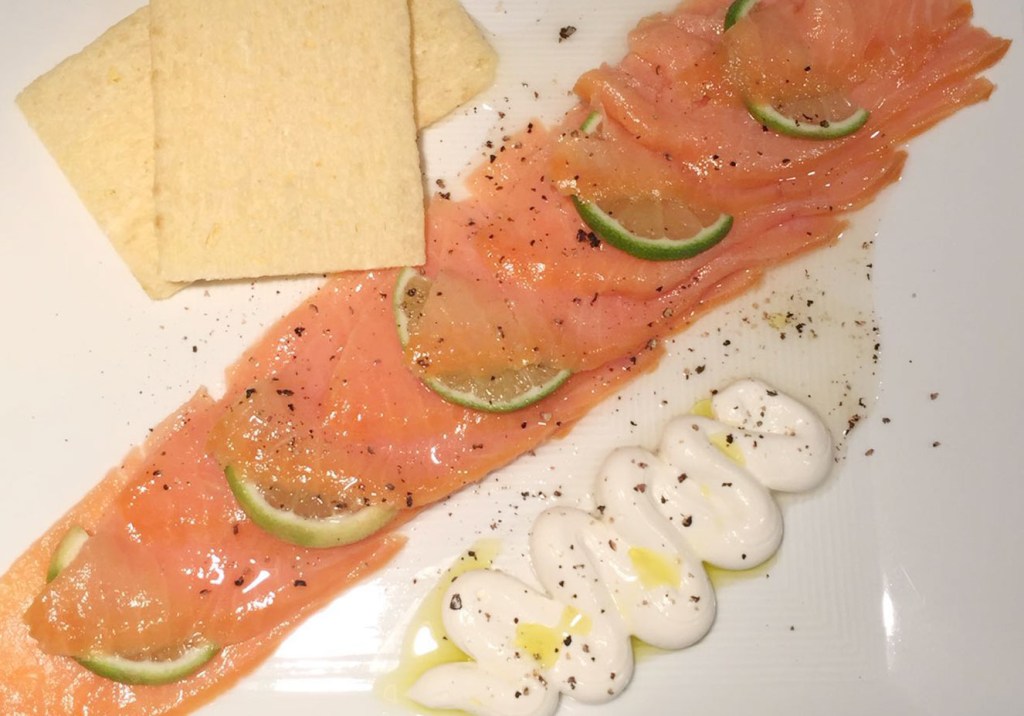 Salmão defumado Frozen foods: 5 receitas saudáveis (e rápidas) com ingredientes congelados