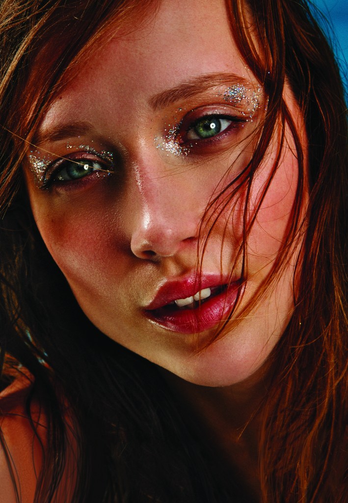 maquiagem-glitter Carnaval: como fazer o make com glitter durar o bloquinho todo