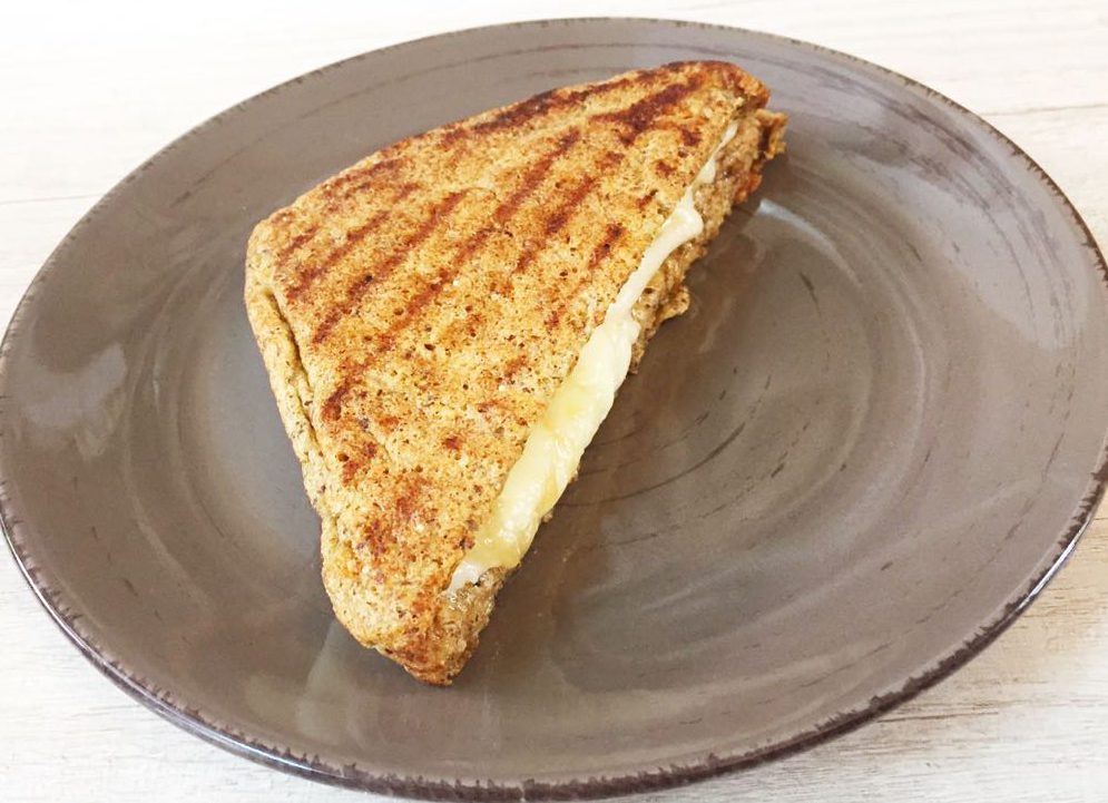 pão-frigideira-low-carb 30 melhores receitas low carb para variar o cardápio