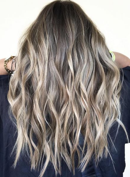Tendências de penteados e coloração que são apostas do Pinterest