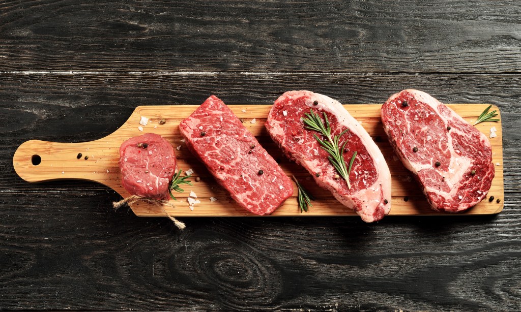 carnes-cruas-tabua 11 alimentos para aumentar a imunidade