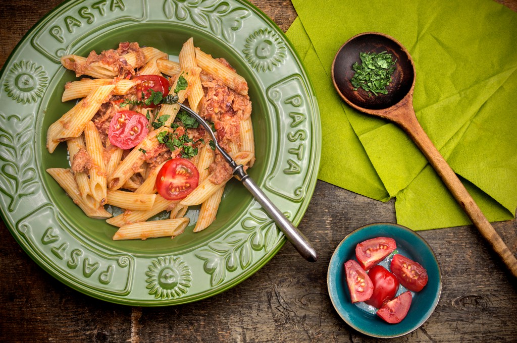 macarrao-prato-verde Os melhores horários do dia para você comer seus alimentos preferidos