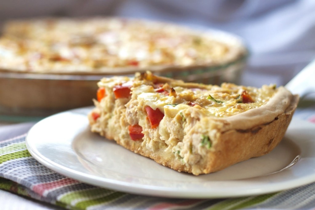 torta-de-frango Sobrou comida da ceia? Como reaproveitar os alimentos de maneira saudável
