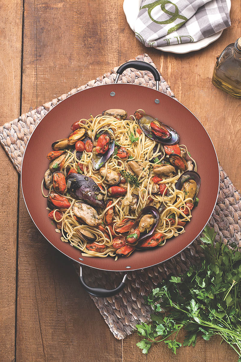 receitas-pascoa-linguine-mariscos Almoço de Páscoa: 18 receitas leves e saudáveis para fazer em casa