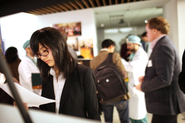 Um gestor de Políticas Públicas pode trabalhar para uma empresa ou só para o governo?