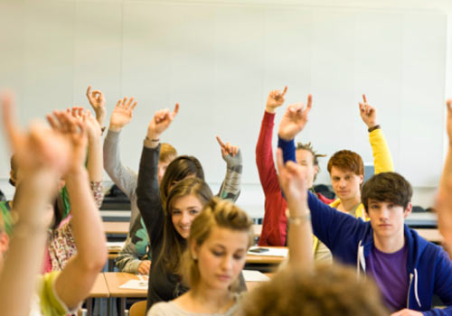 Conhe&ccedil;a os segredos das escolas mais bem colocadas no Enem 2010