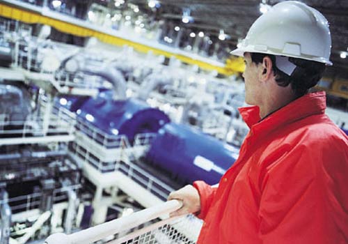 Devo escolher Engenharia de Produção ou Engenharia Civil?