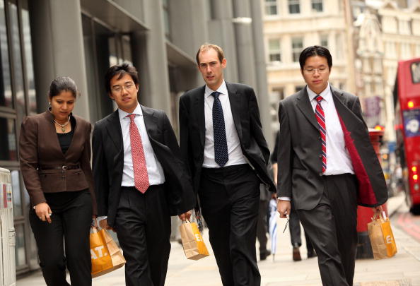 Qual a diferença entre Administração e Engenharia de Produção?