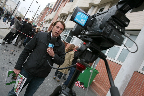 Devo fazer Jornalismo ou R&aacute;dio e TV?