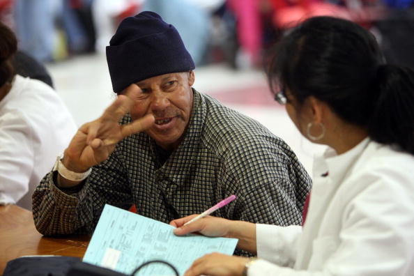 Qual a diferen&ccedil;a entre Ci&ecirc;ncias Sociais e Servi&ccedil;o Social?