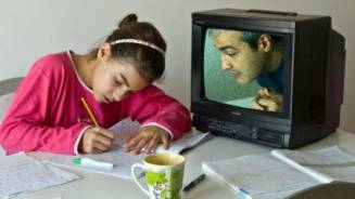 Dificuldade com matem&aacute;tica pode ser resultado de excesso de TV na inf&acirc;ncia, diz estudo