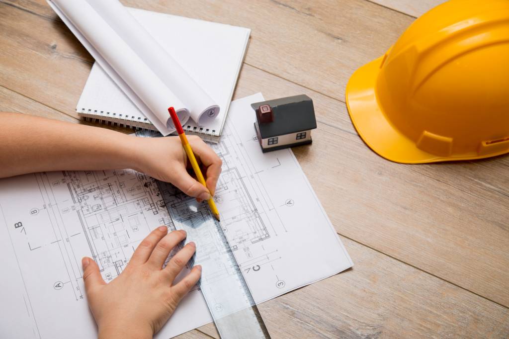 Architect at work Arquitetura ou Engenharia Civil?