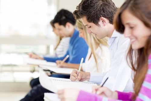 Cursinho da Poli realiza aula gratuita sobre organização de estudos para o vestibular