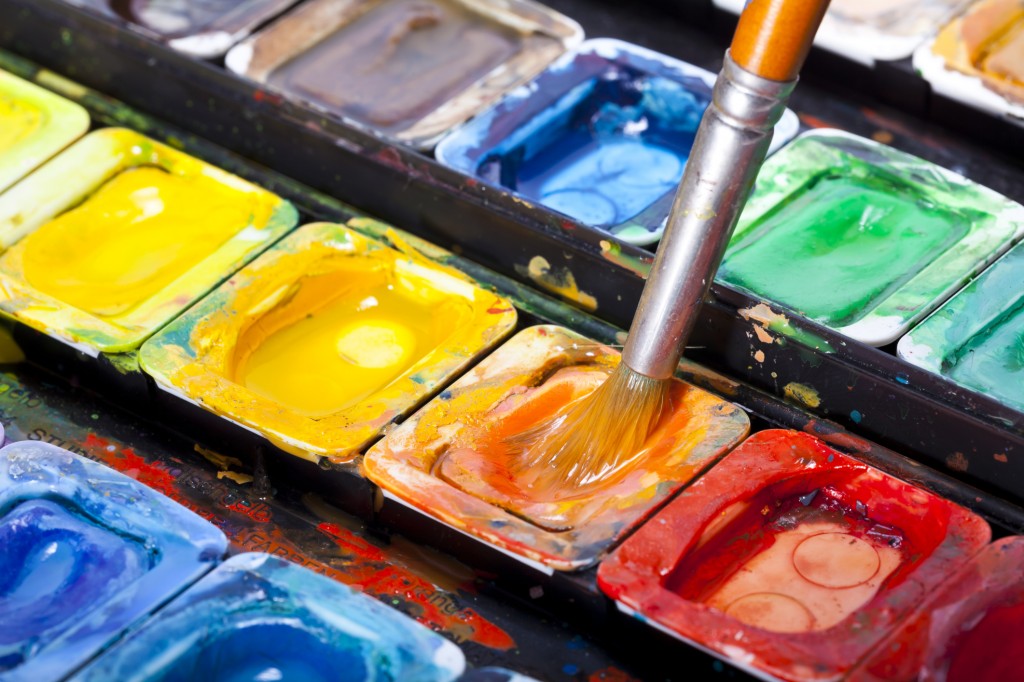 Para cursar Design Gr&aacute;fico precisa saber desenhar muito bem?