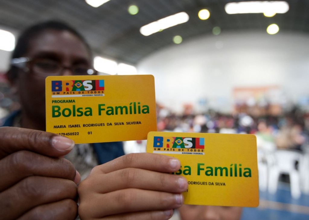 Nova proposta de redação: Bolsa Família