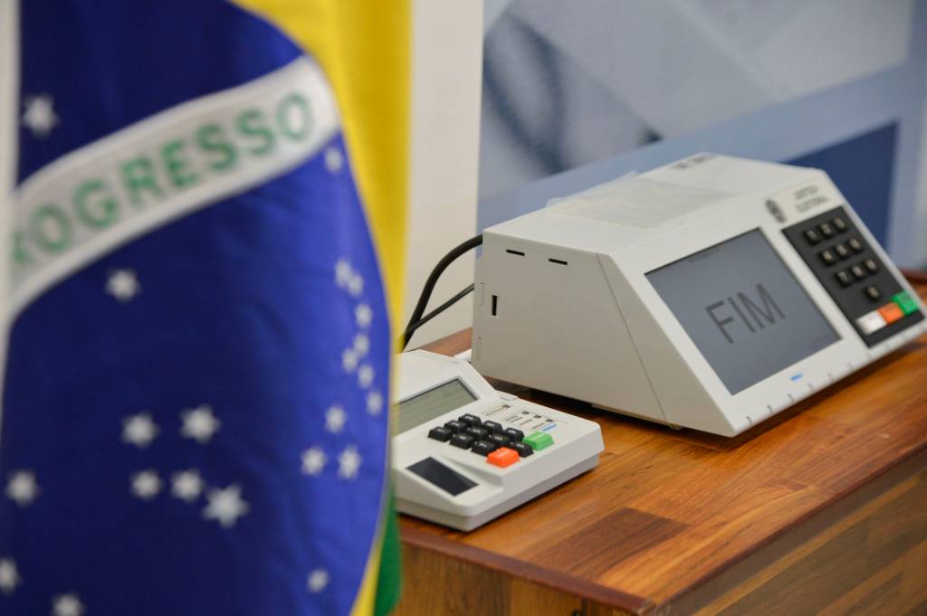 Por que o voto no Brasil não é facultativo?