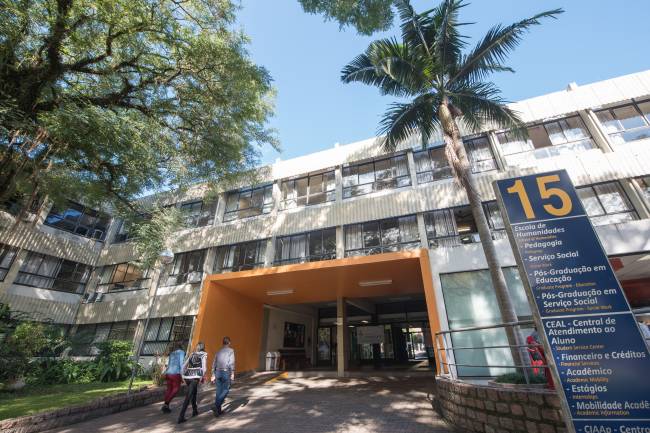Unicamp e PUCRS são campeãs em Ciências Sociais e Humanas