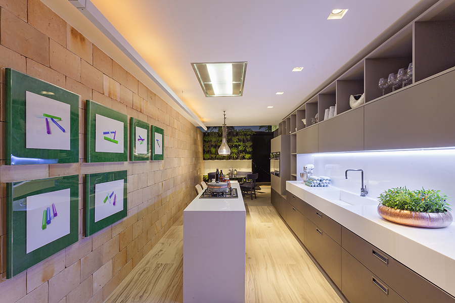 CASA COR Minas 2015: Horta vertical é destaque em Cozinha Gourmet