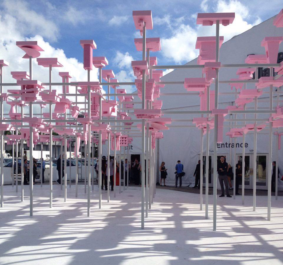 Veja o que está acontecendo no 2º dia do Miami Art Basel