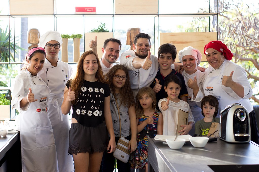 Mini chefs participam da Cozinha Inusitada da CASA COR Minas 2016