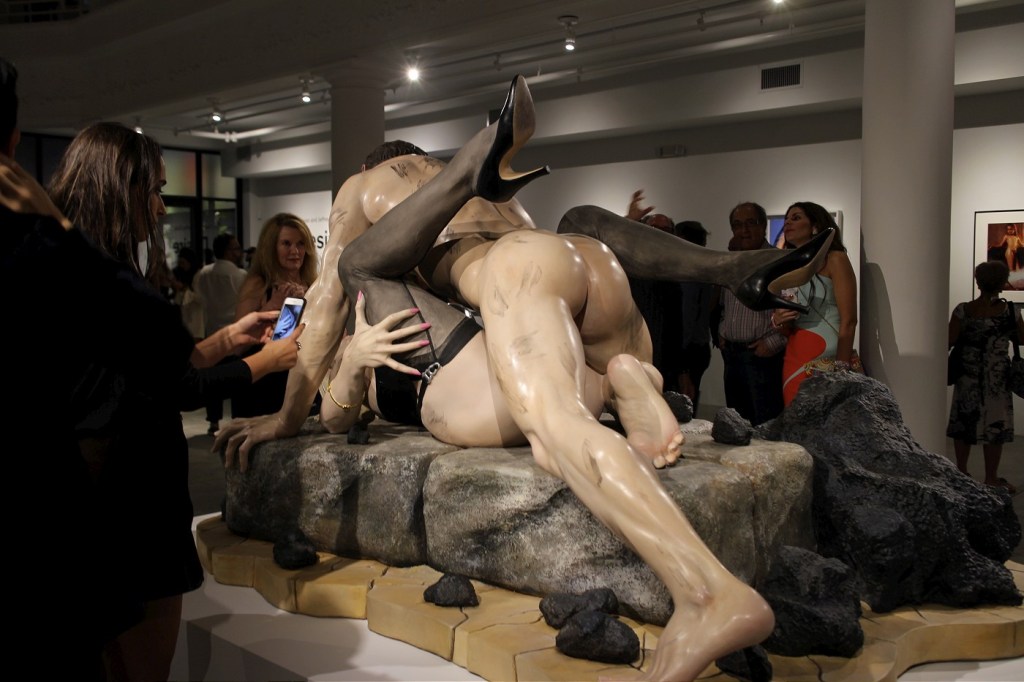 desire29 Miami Art Week: A inquietante e excêntrica exposição “Desire”