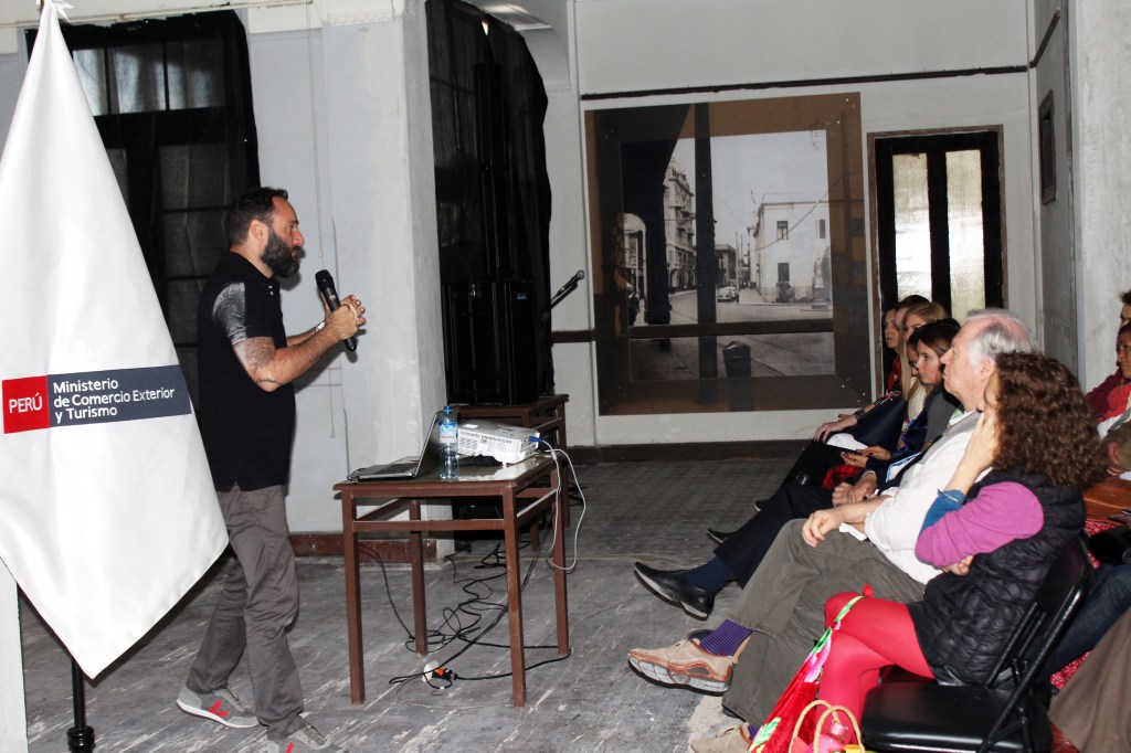 Marcelo Rosenbaum fala sobre o Design Essencial na CASA COR Peru 2015