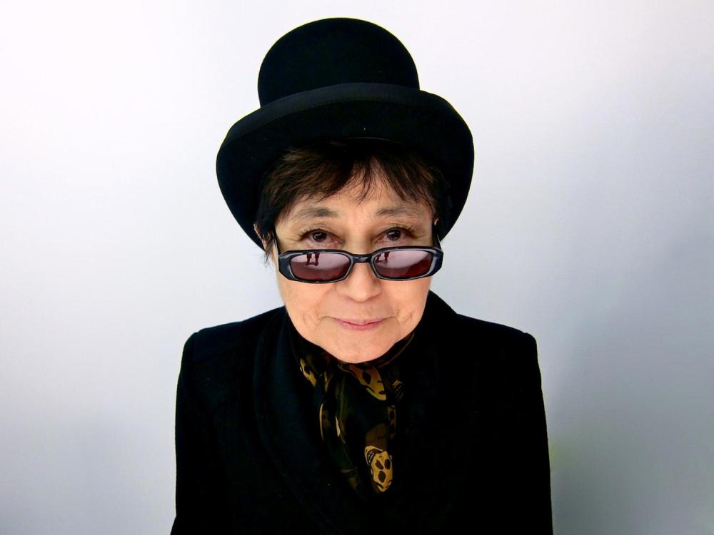 Obras de Yoko Ono são expostas no Tomie Ohtake