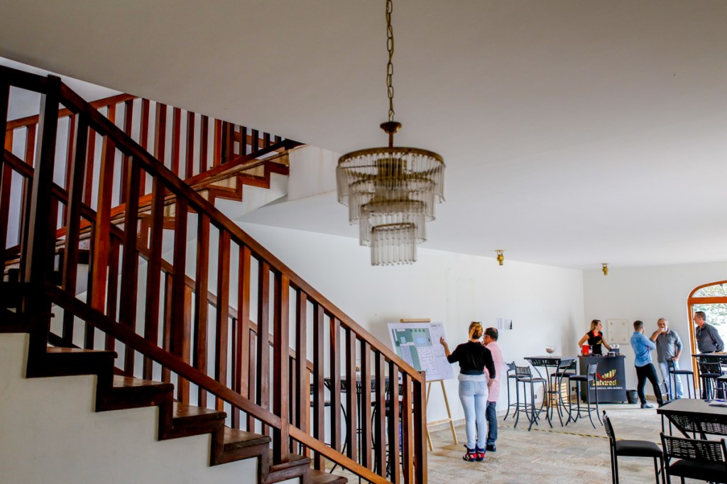 Profissionais conhecem a sede da CASACOR Franca em Open House
