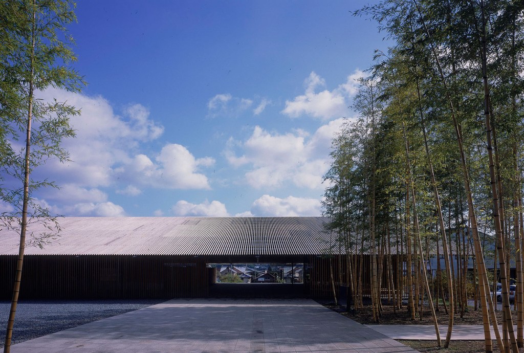 A obra e a visão de Kengo Kuma em exposição na JAPAN HOUSE