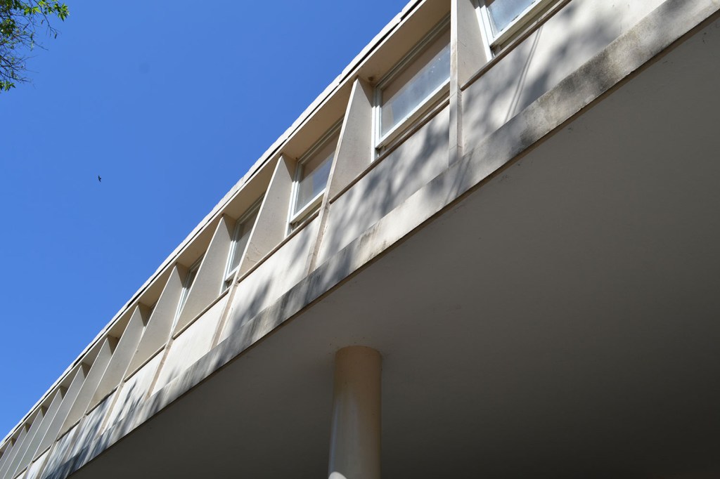 ITA testa novas práticas sustentáveis de reforma na Casa Niemeyer