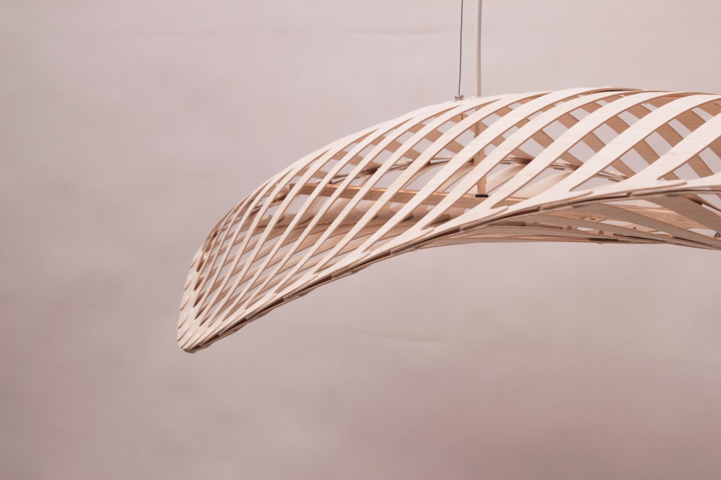 Luminária de David Trubridge vence o Good Design Award