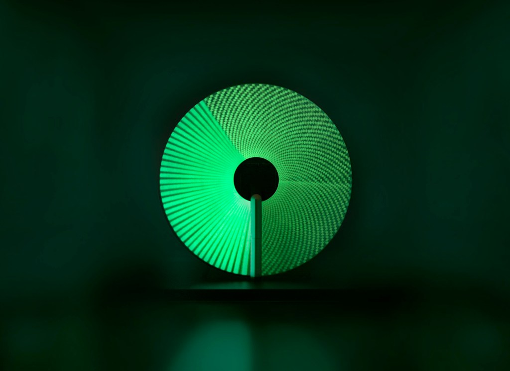 OFFICINE PANERAI_CANDEL INSTALLATION_SALONE DEL MOBILE 2018 MDW 2018: a luz e o tempo são unidos em instalação da Panerai