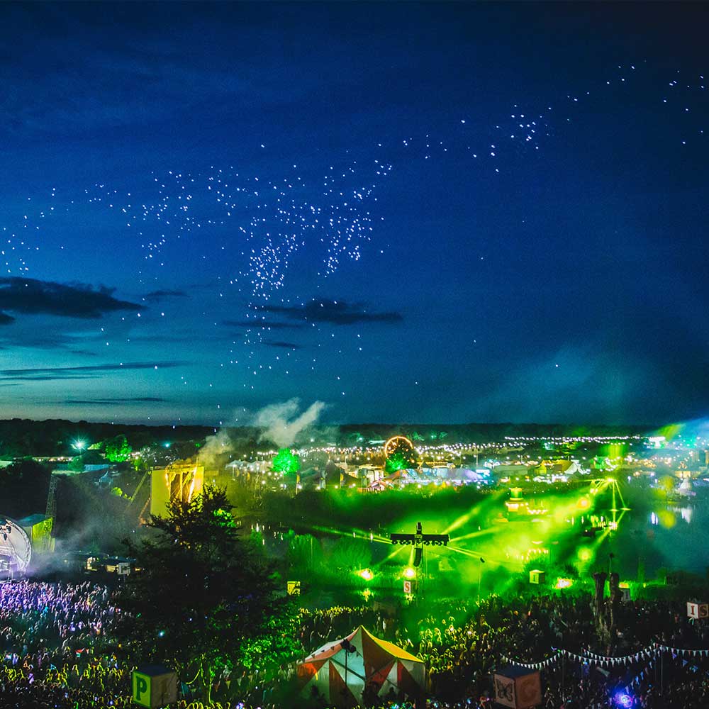 spectra-coachella Instalações de arte se fundem à experiência musical do Coachella 2018