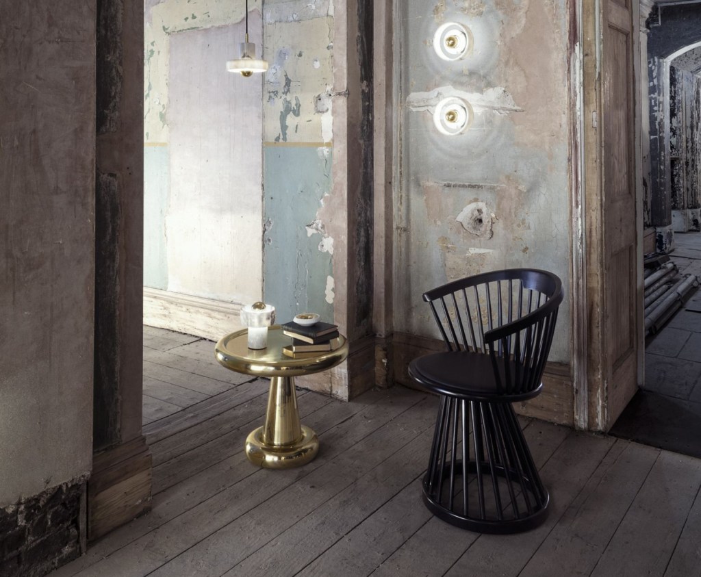 MDW 2018: Tom Dixon inova em iluminação de áreas úmidas