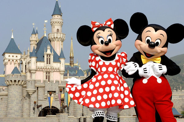 jet-set-disneyland-popcorn 90 anos de Mickey Mouse: 6 vezes que o personagem apareceu na CASACOR