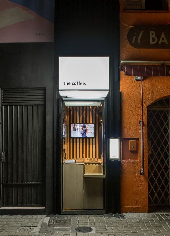 the-coffee-curitiba-cafe-pequeno-6 Café de 3m² em Curitiba propõe nova relação com o meio urbano