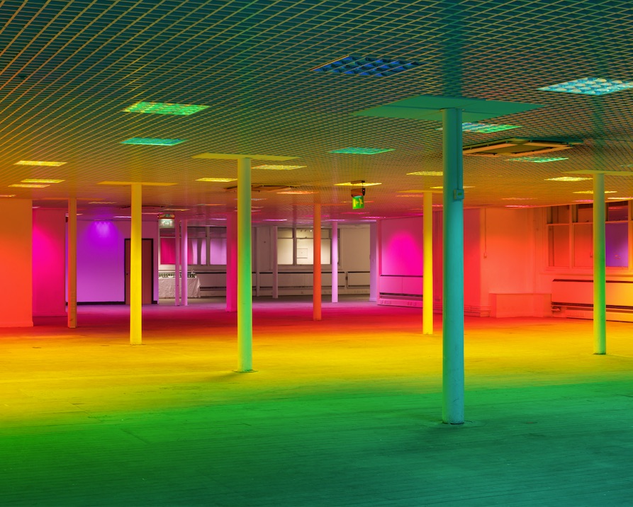 Your+Colour+Perception+(1) Artista explora as influências da luz na arquitetura em instalação