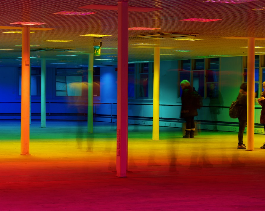 Your+Colour+Perception+(5) Artista explora as influências da luz na arquitetura em instalação
