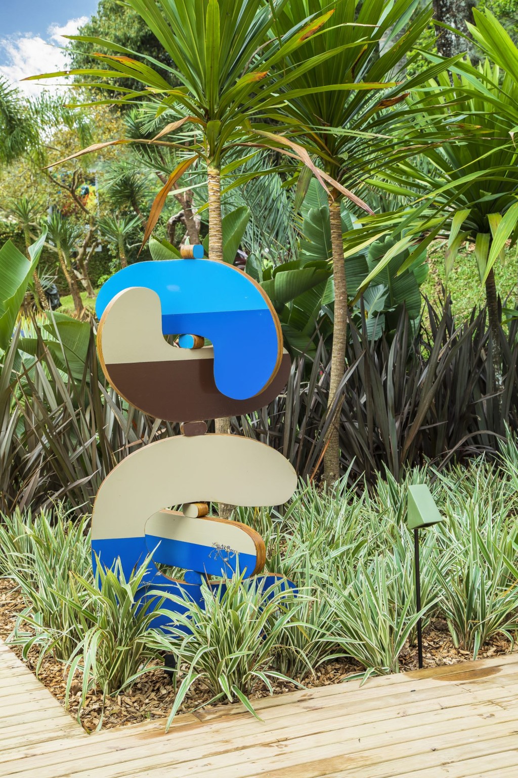 _MG_9364_FotoMarianaBoro Jardim em área inclinada se destaca na CASACOR Santa Catarina 2018