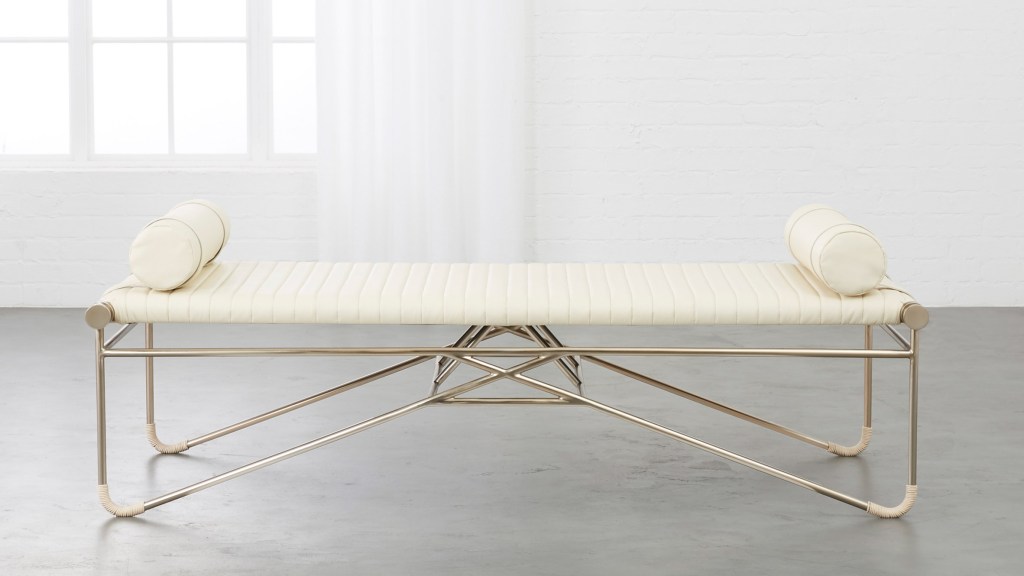 goop-cb2-design-furniture-homeware-lighting-usa_dezeen_2364_col_13 Atriz Gwyneth Paltrow lança coleção de mobiliário assinado