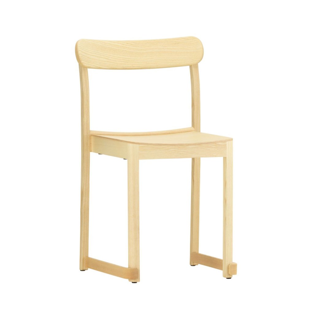 O design nórdico contemporâneo da Atelier Chair na imm Cologne 2019