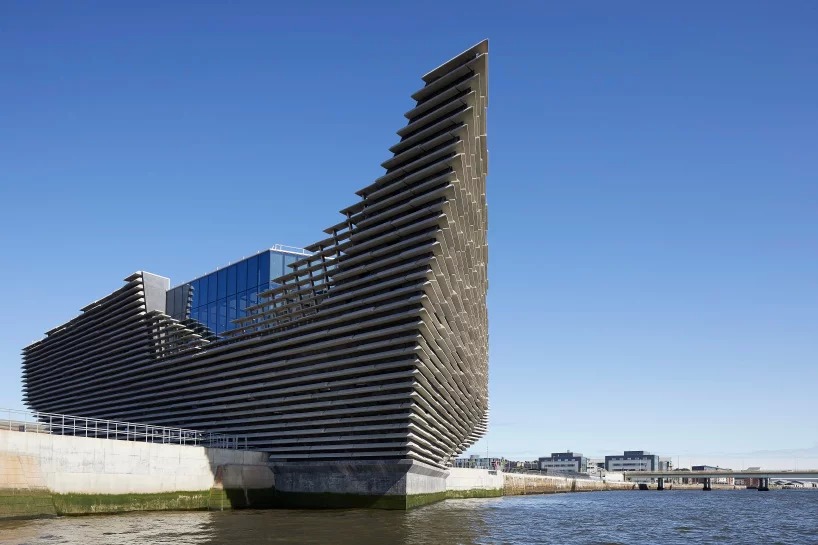 kengo-kuma-v-a-dundee-design-museum-scotland-designboom-03 A Wallpaper Magazine divulga vencedores do prêmio de 2019