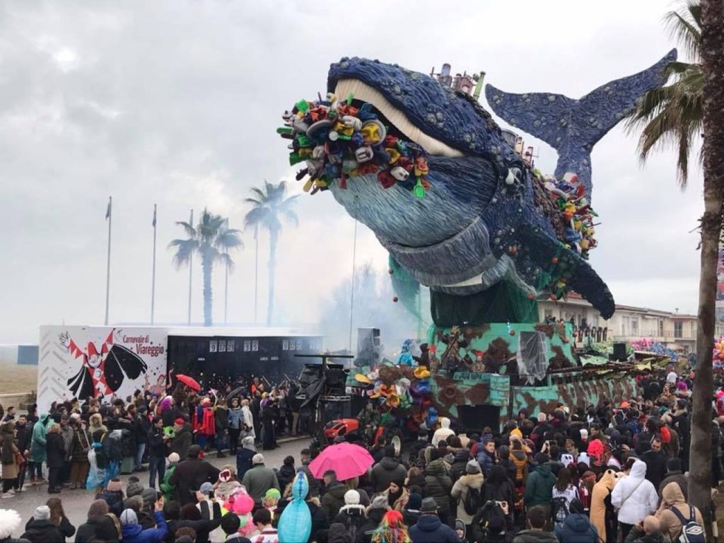 Carnaval de Viareggio: Conscientização ambiental e homenagem às mulheres