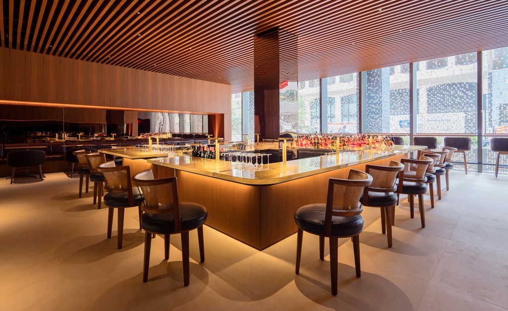 g_1_four_seasons_new_york_restaurant O Four Seasons, de Isay Weinfeld, vence o Wallpaper* Design Award