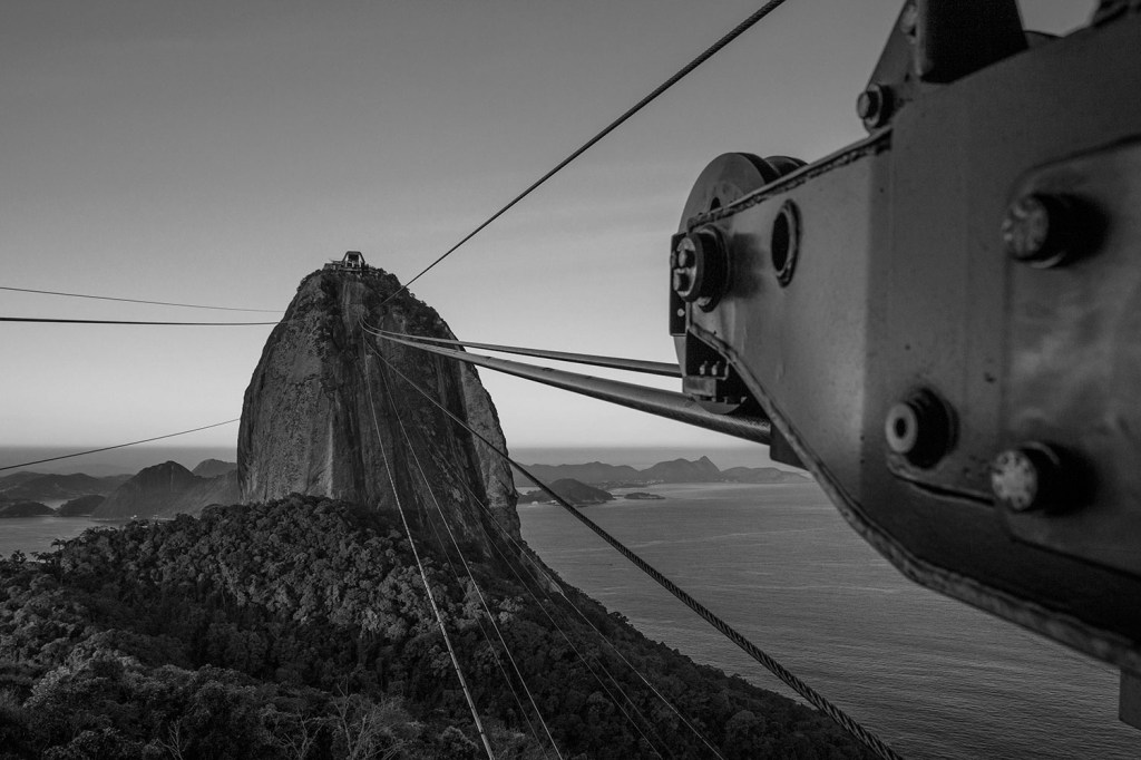 Rafael Duarte retrata um novo Rio de Janeiro em mostra na Cinza Galeria