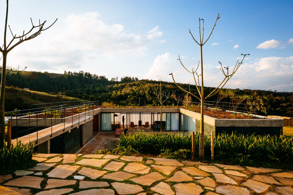 0257.TerraETuma.CasaJoaoDeBarro-PKOK3067E_(1) Conheça os vencedores do Prêmio Obra do Ano 2019 ArchDaily Brasil