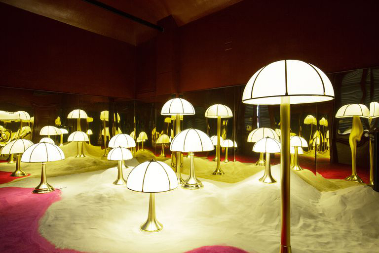 luminaria Interestellar é a nova instalação do Dimore Studio
