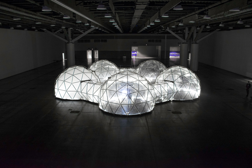 TED-pollution-pods-designboom-1 Instalação permite experimentar smog de diferentes cidades do mundo